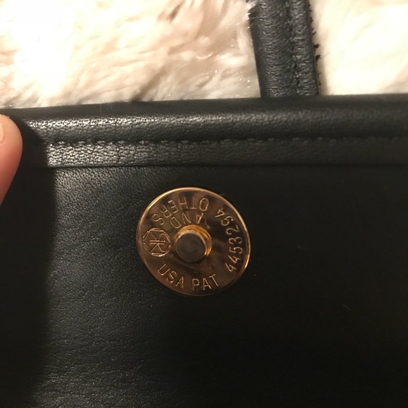 Vintage Coach Laurie Flap Bag Black - Picture 4 of 7